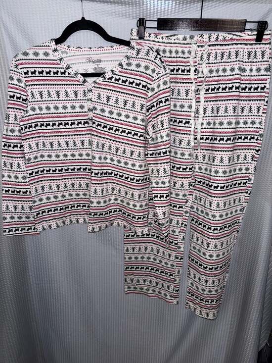 Croft & Barrow Other - Croft & Barrow Intimates Women's Size S Holiday Pajama Set